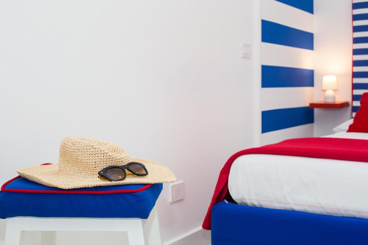 Happy Flat On The Sea Apartment Sorrento Bagian luar foto