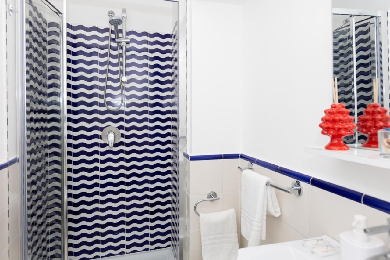 Happy Flat On The Sea Apartment Sorrento Bagian luar foto